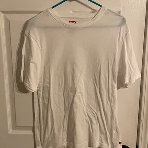 Levi’s White Tee x2